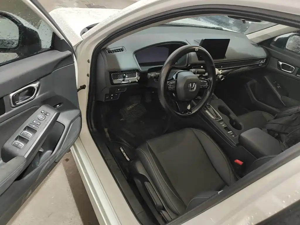 Honda Civic — миниатюра 16