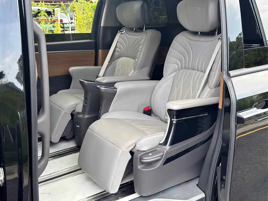 GAC M8 2024 400T Luxury