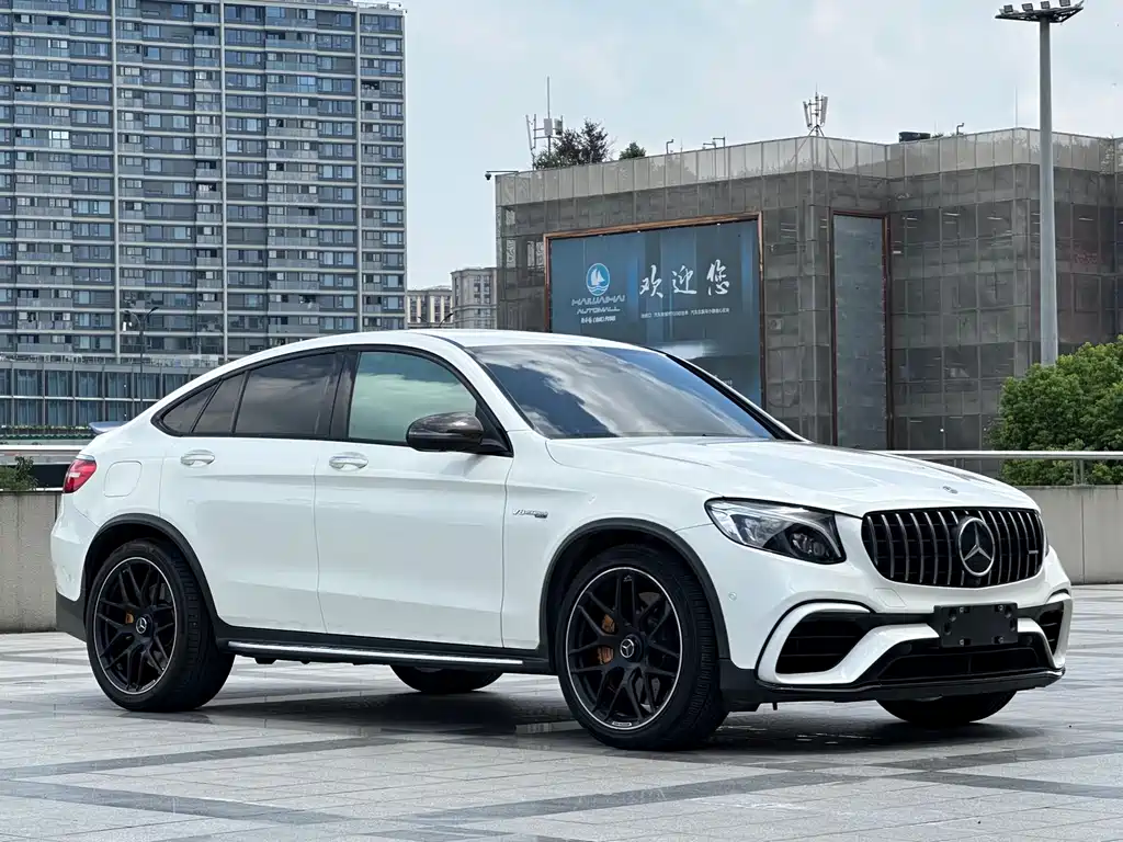 MERCEDES-BENZ GLC COUPE AMG