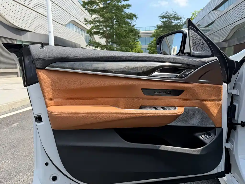 BMW 6 Series GT — миниатюра 14