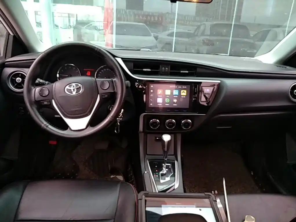 Toyota Corolla — миниатюра 10