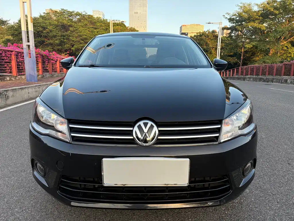 Volkswagen Jetta — миниатюра 3