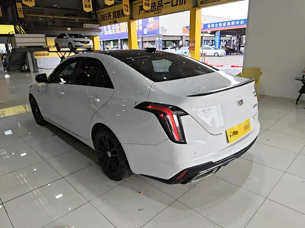 Cadillac CT4 — миниатюра 7