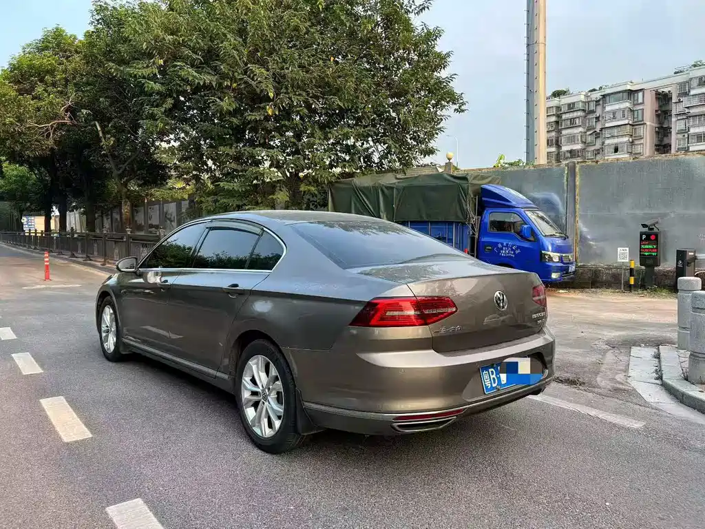 Volkswagen Magotan — миниатюра 5