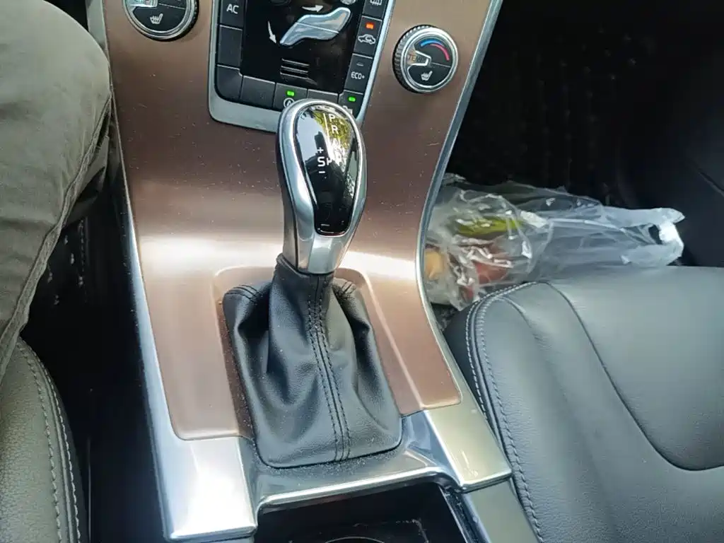 Volvo XC60 — миниатюра 14