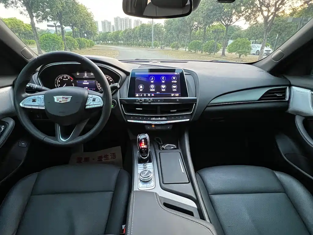 Cadillac CT5 — миниатюра 15
