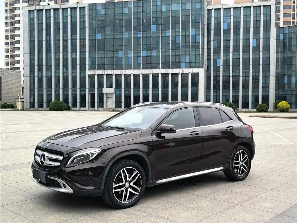Купить Mercedes-Benz GLA