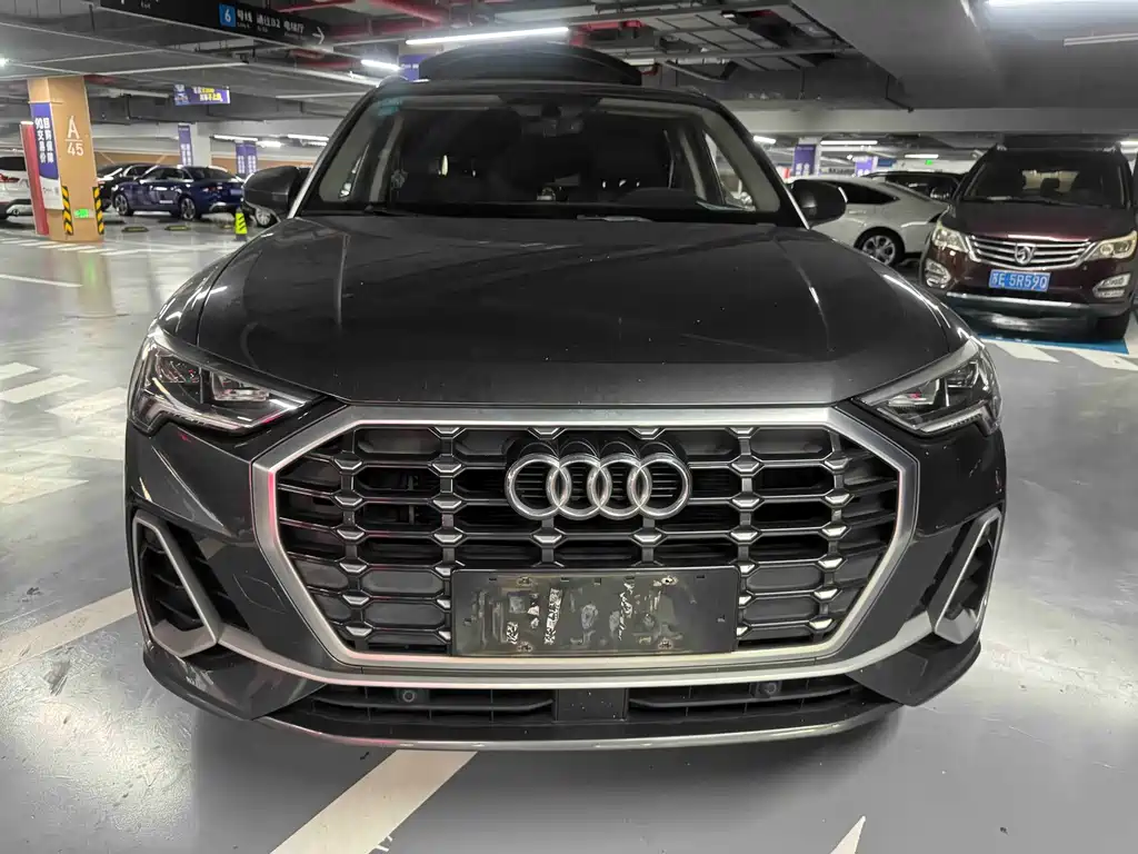 Audi Q3 — миниатюра 2