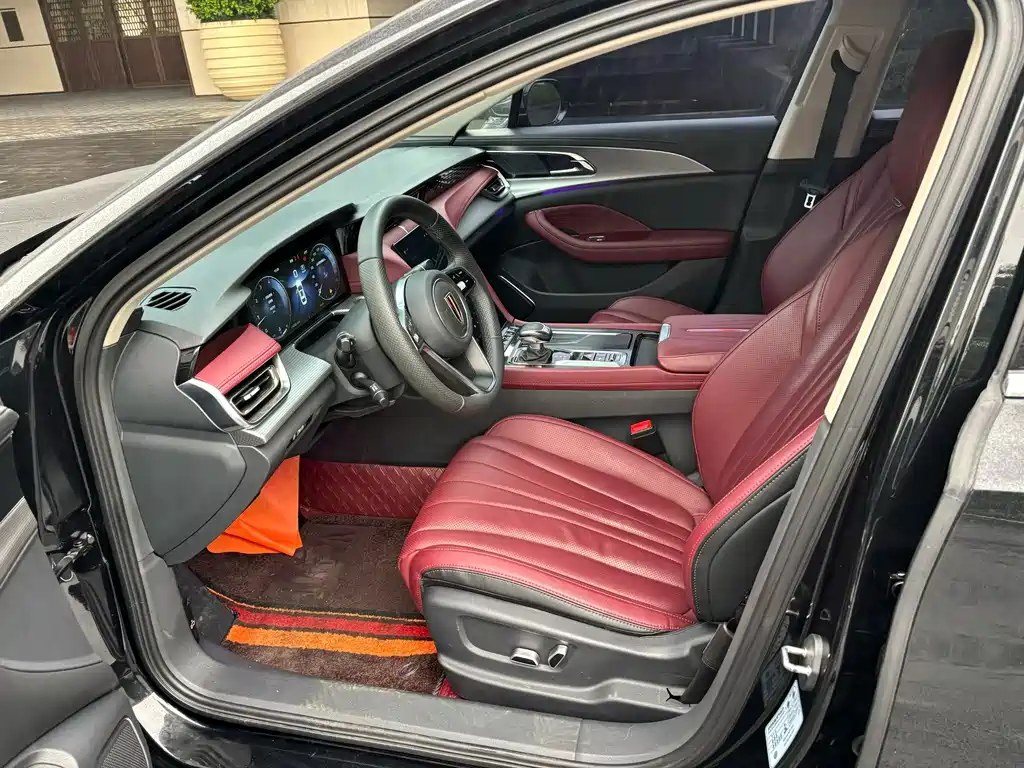 Hongqi Hongqi H5 — миниатюра 4