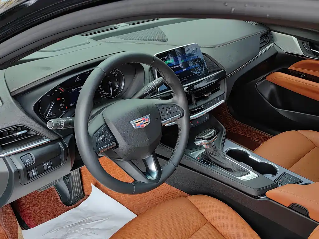 Cadillac CT4 — миниатюра 6