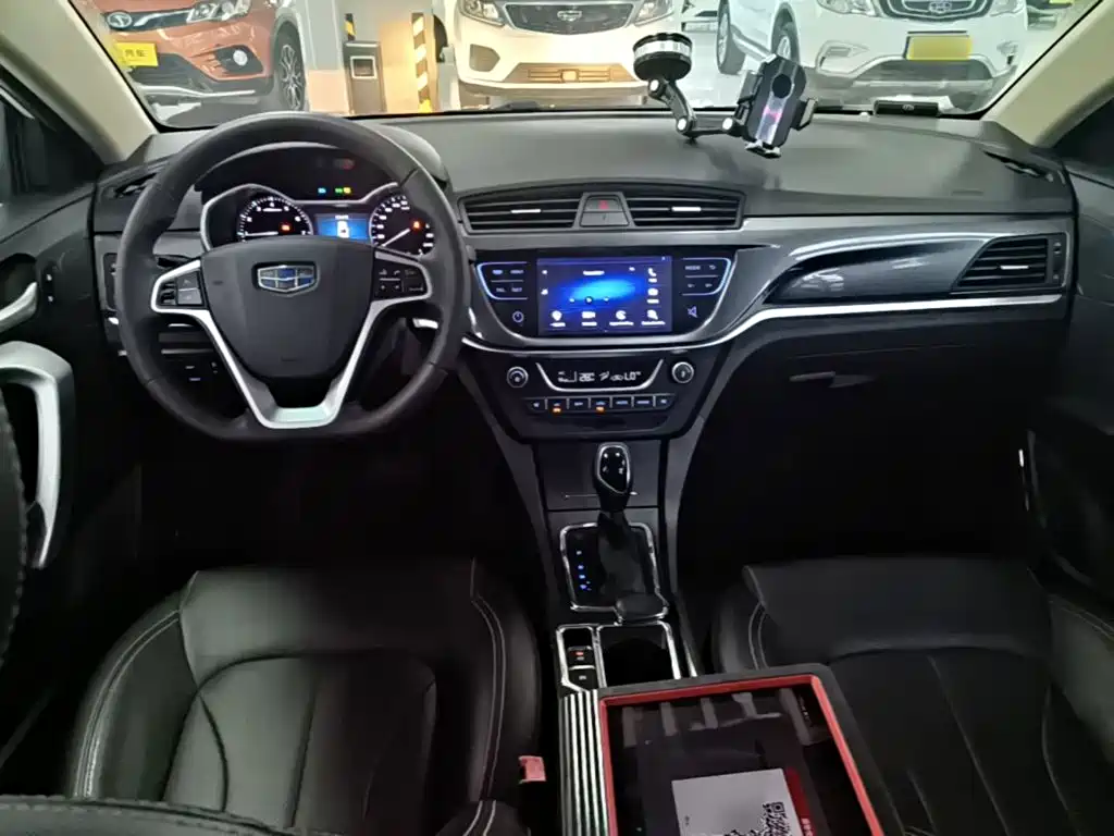 Geely Emgrand — миниатюра 10