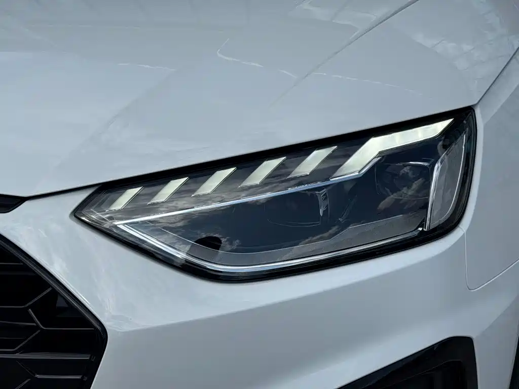 Audi A4L — миниатюра 19