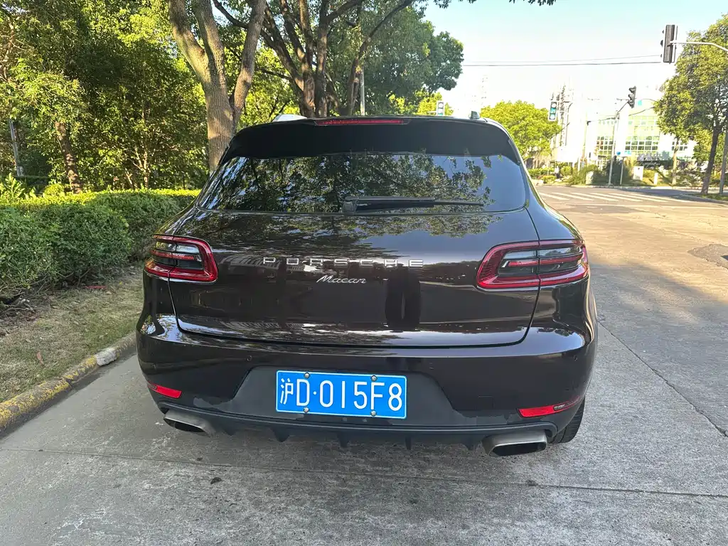Porsche Macan — миниатюра 6