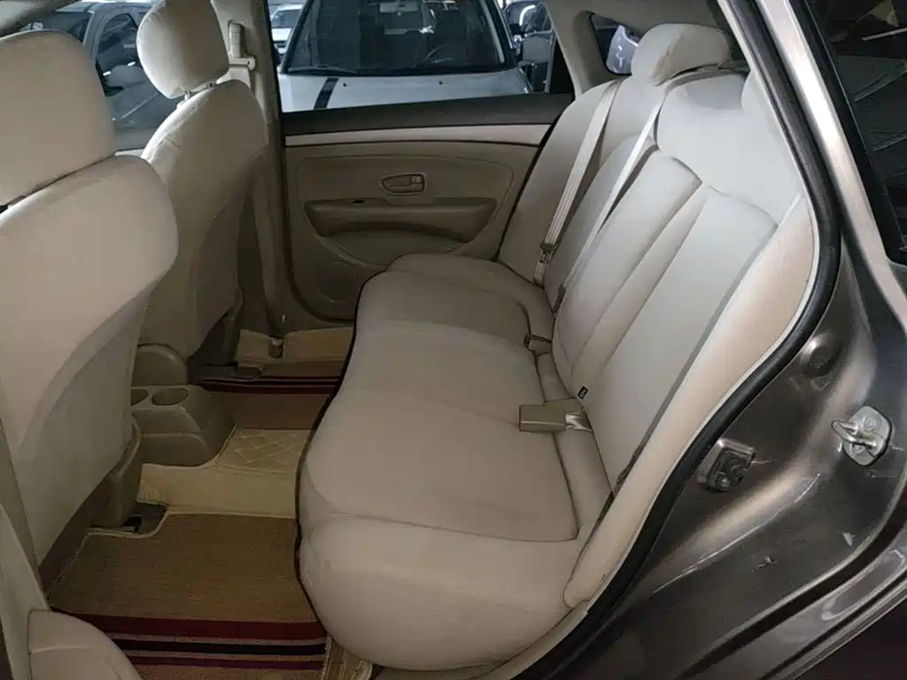 Nissan Sylphy — миниатюра 17