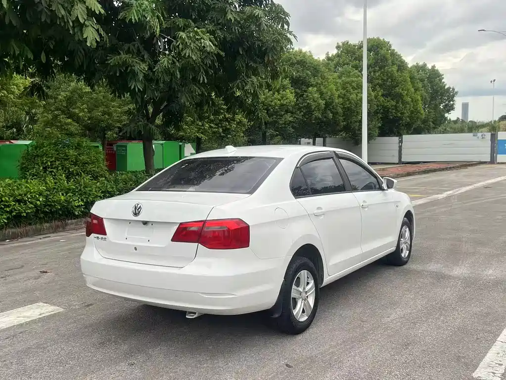 Volkswagen Jetta 1.4L Manual Fashion Type, фото 6