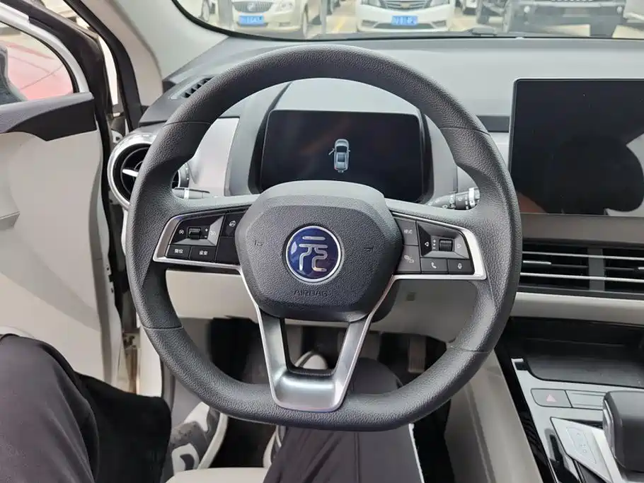 BYD Yuan Pro — миниатюра 15