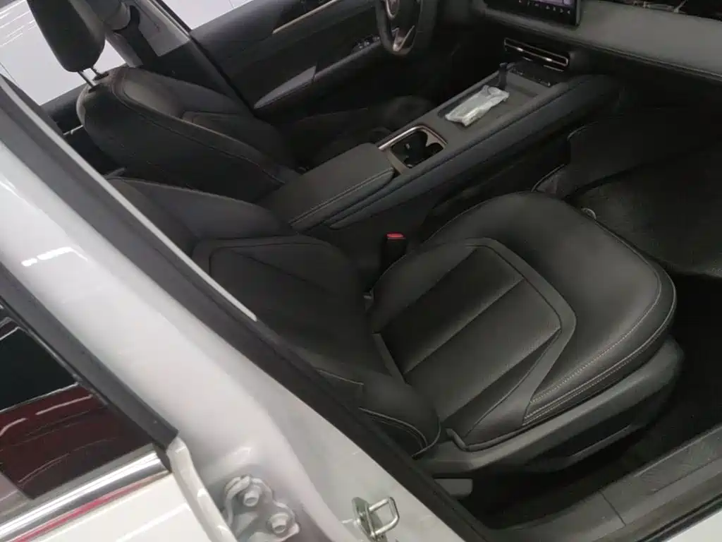 Wuling Xingguang — миниатюра 25