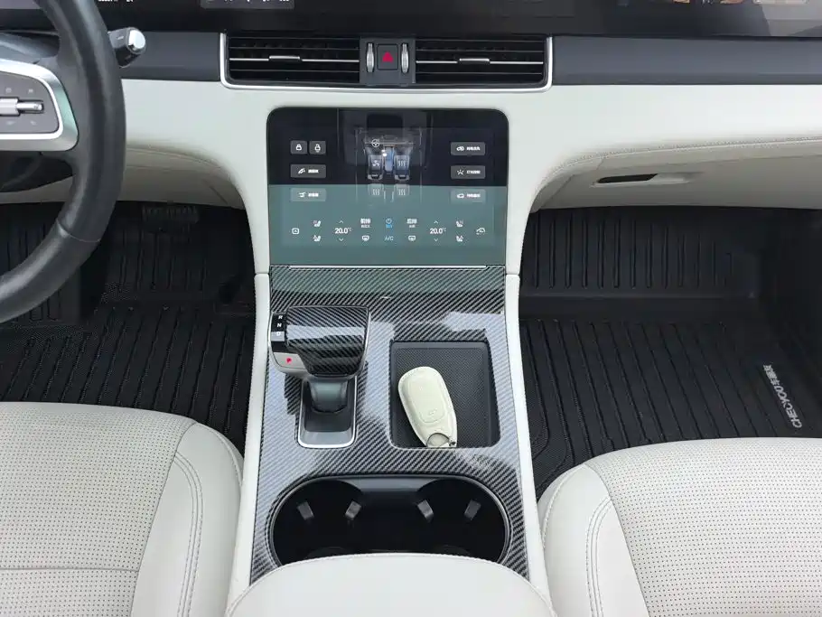Li Auto Li ONE — миниатюра 16