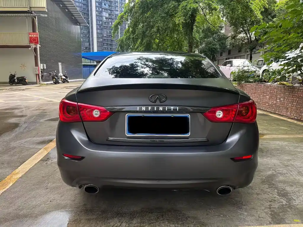 Infiniti Q50 2014 3.7L Luxury Sport