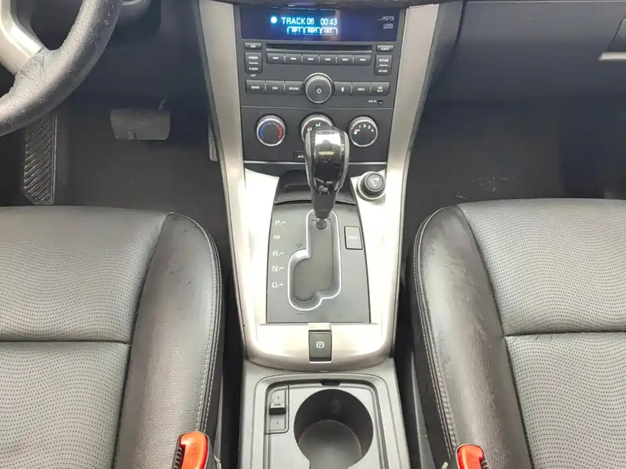Chevrolet Captiva — миниатюра 16