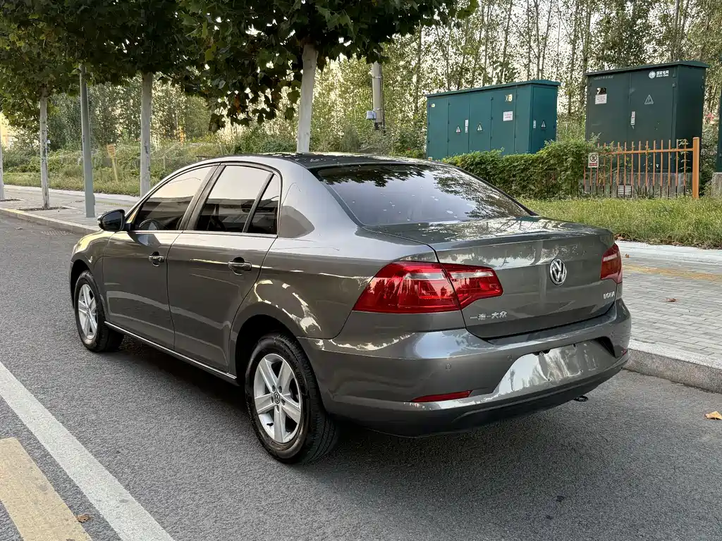Volkswagen Bora — миниатюра 5