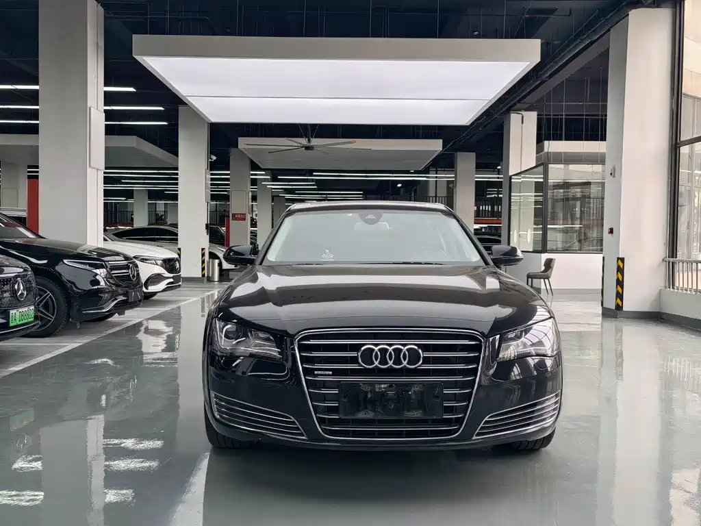 Audi A8 — миниатюра 2