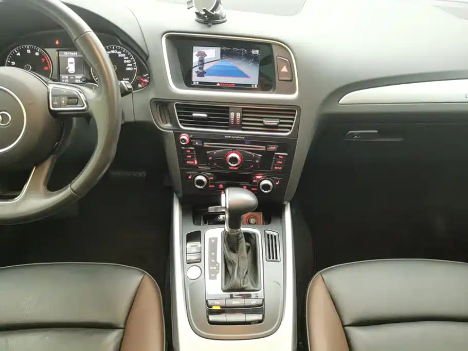 Audi Q5 — миниатюра 16