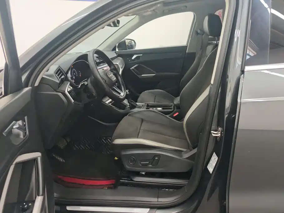 Audi Q3 — миниатюра 9