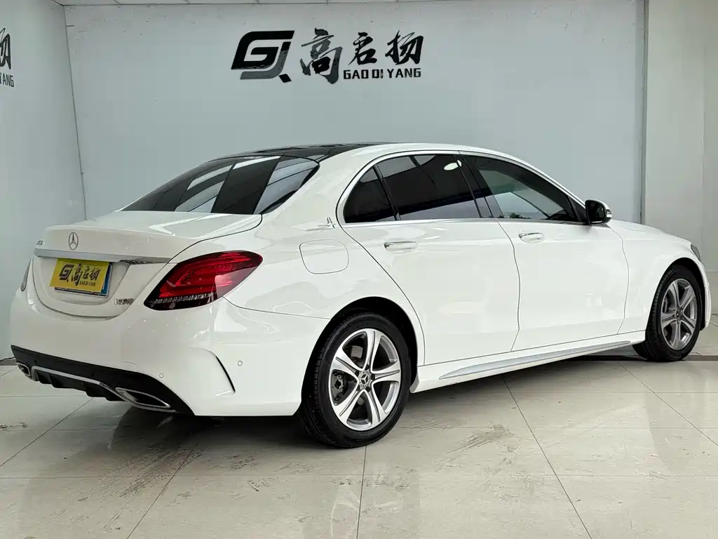 Mercedes-Benz C-Class — миниатюра 22