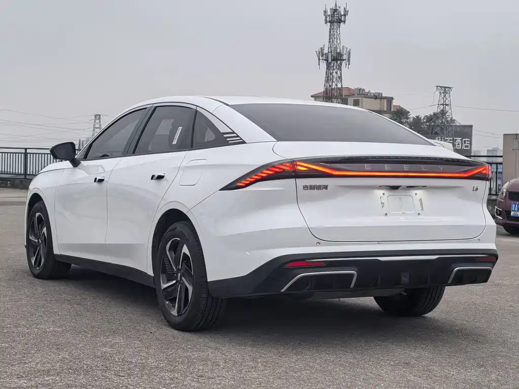 GEELY GALAXY GALAXY L6