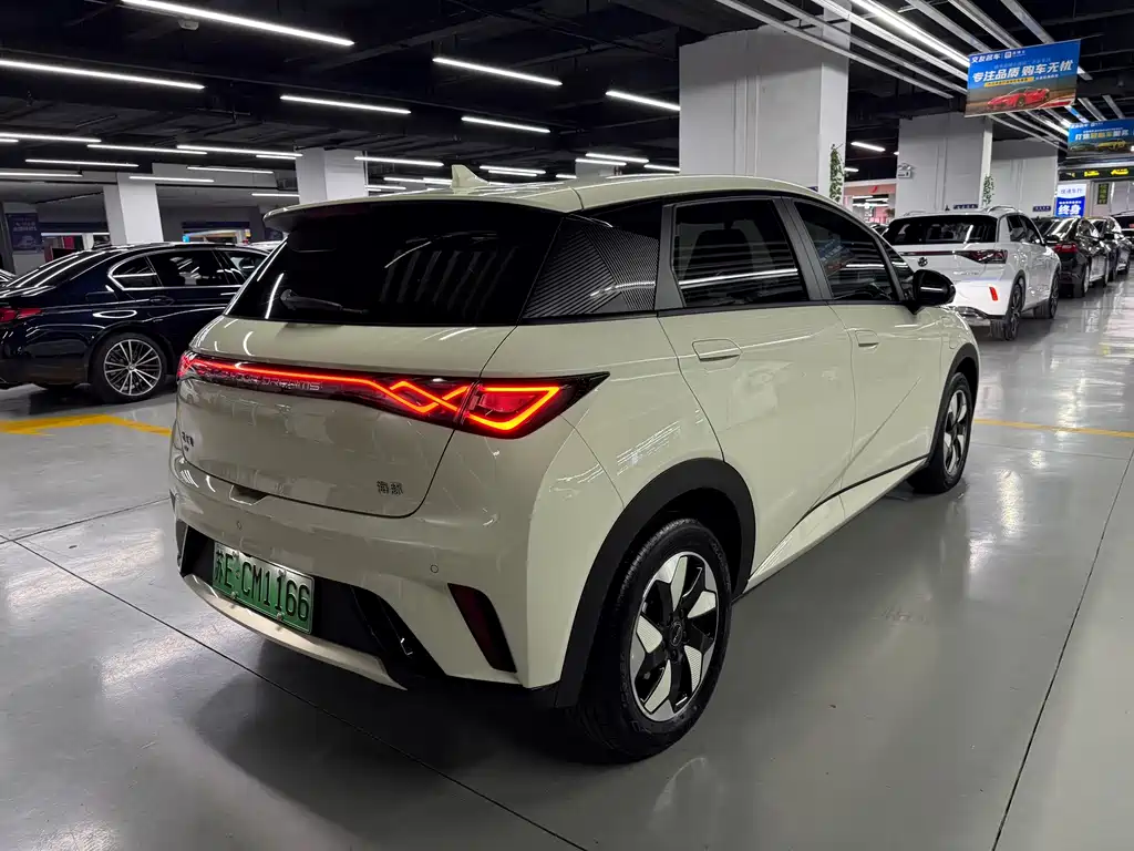BYD Dolphin — миниатюра 10