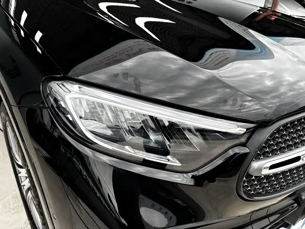 Mercedes-Benz GLC — миниатюра 8