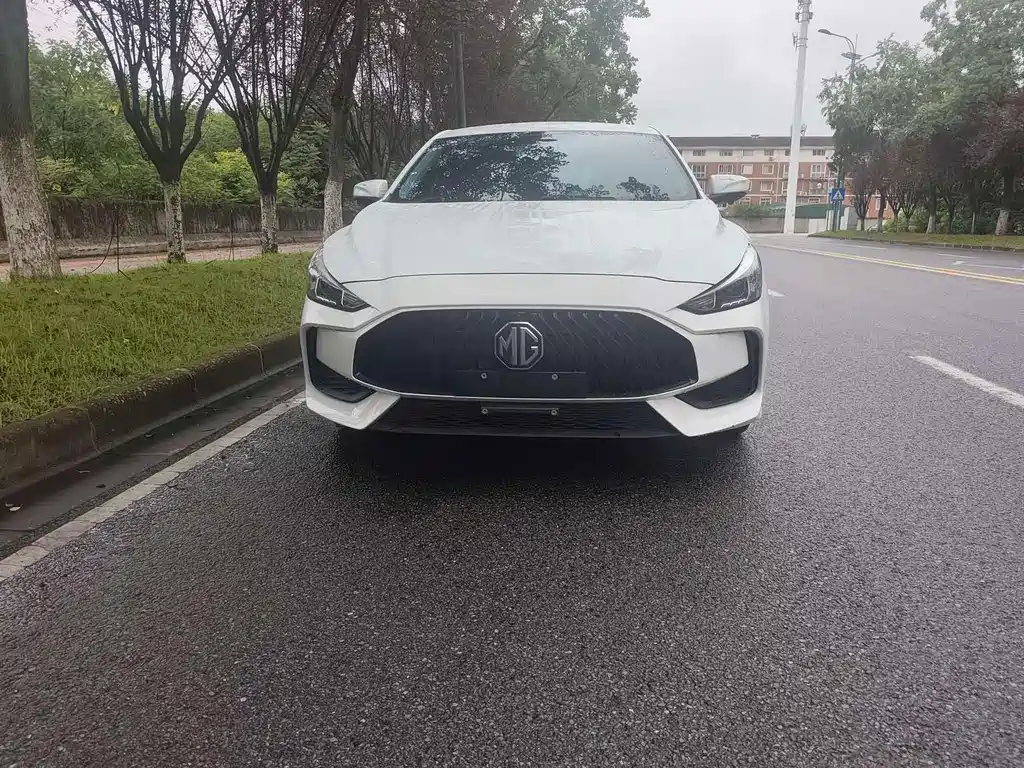 MG MG5 — миниатюра 2