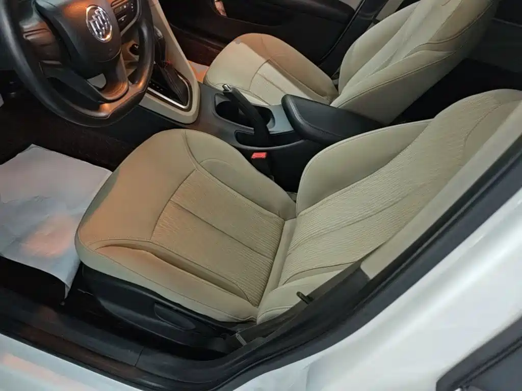 Buick Excelle — миниатюра 15
