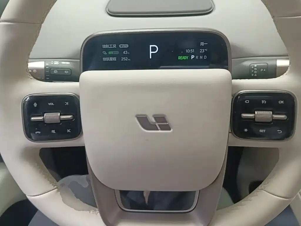 Li Auto Li i8 — миниатюра 11