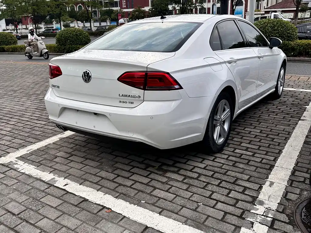 Volkswagen Lamando 330TSI DSG Comfort Edition, фото 4
