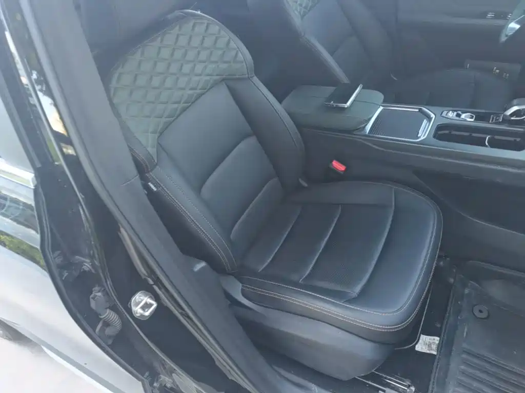 Geely Haoyue L — миниатюра 4