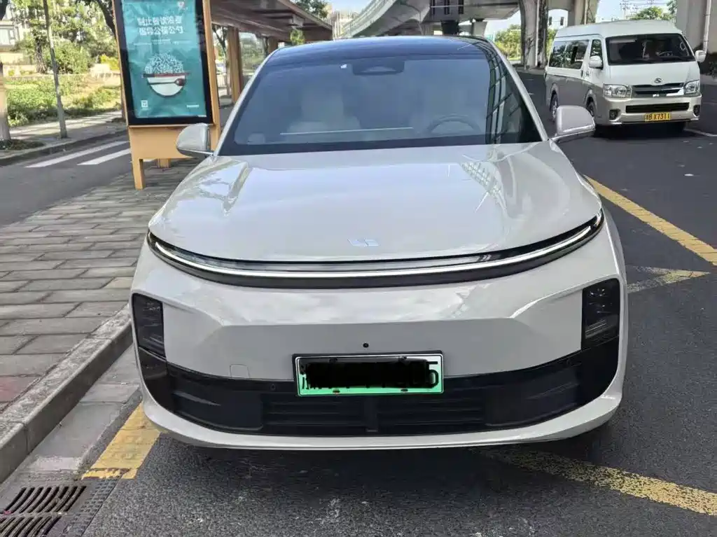 Li Auto Li L6 — миниатюра 2