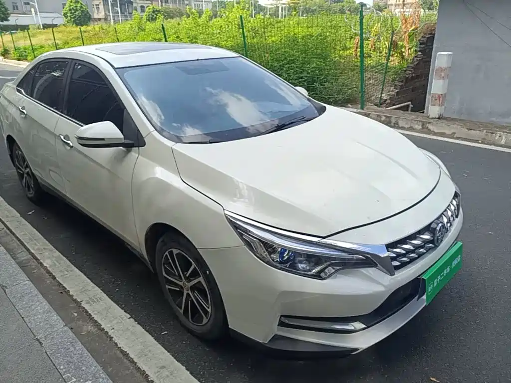Venucia D60 — миниатюра 4