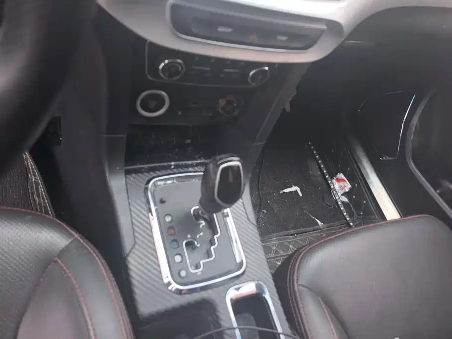 Geely Vision — миниатюра 16
