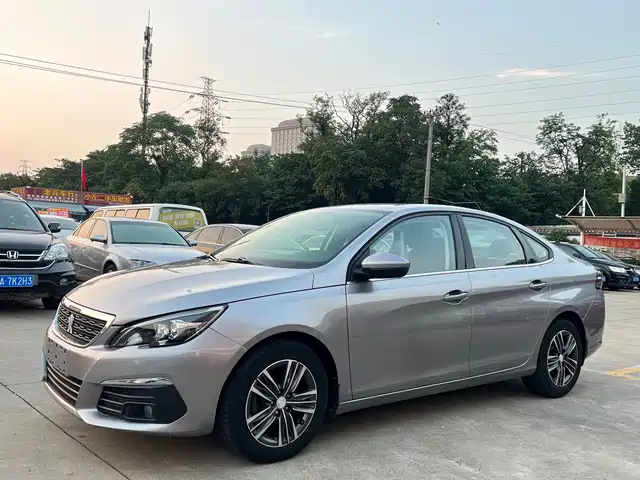 Peugeot 308