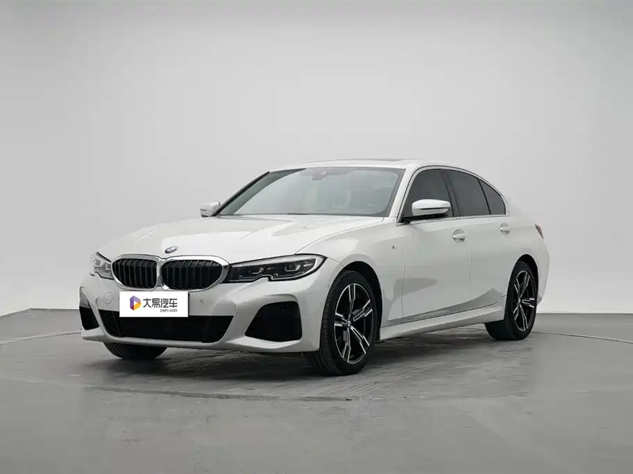 BMW 3 Series 2021