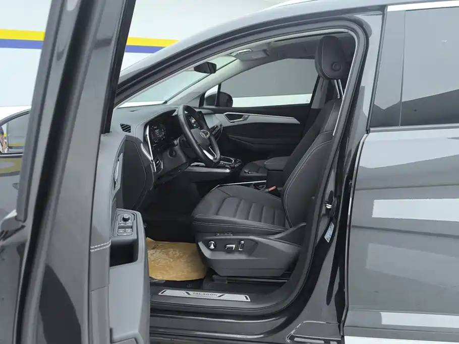 Volkswagen Talagon — миниатюра 9