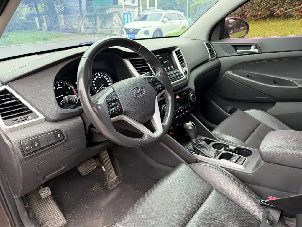 Hyundai Tucson — миниатюра 7