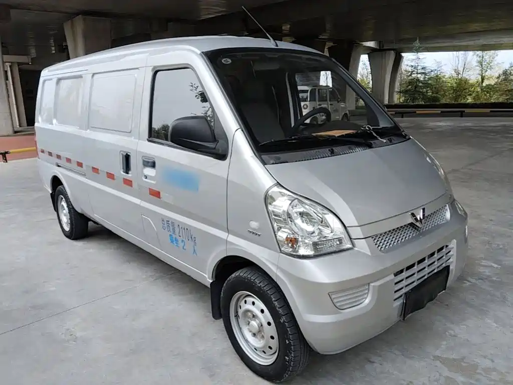 Wuling Rongguang — миниатюра 4