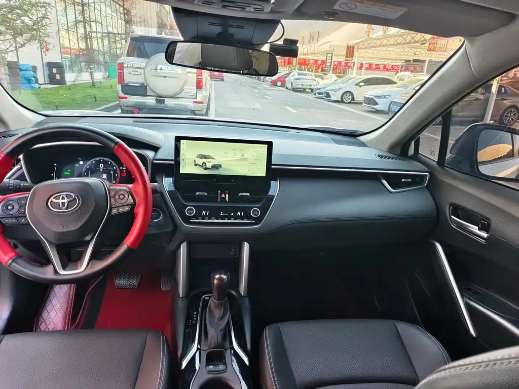 Toyota Frontlander — миниатюра 9