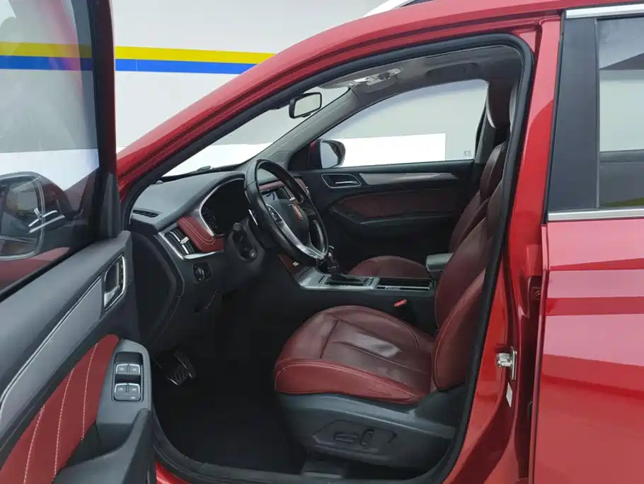Roewe RX5 — миниатюра 9
