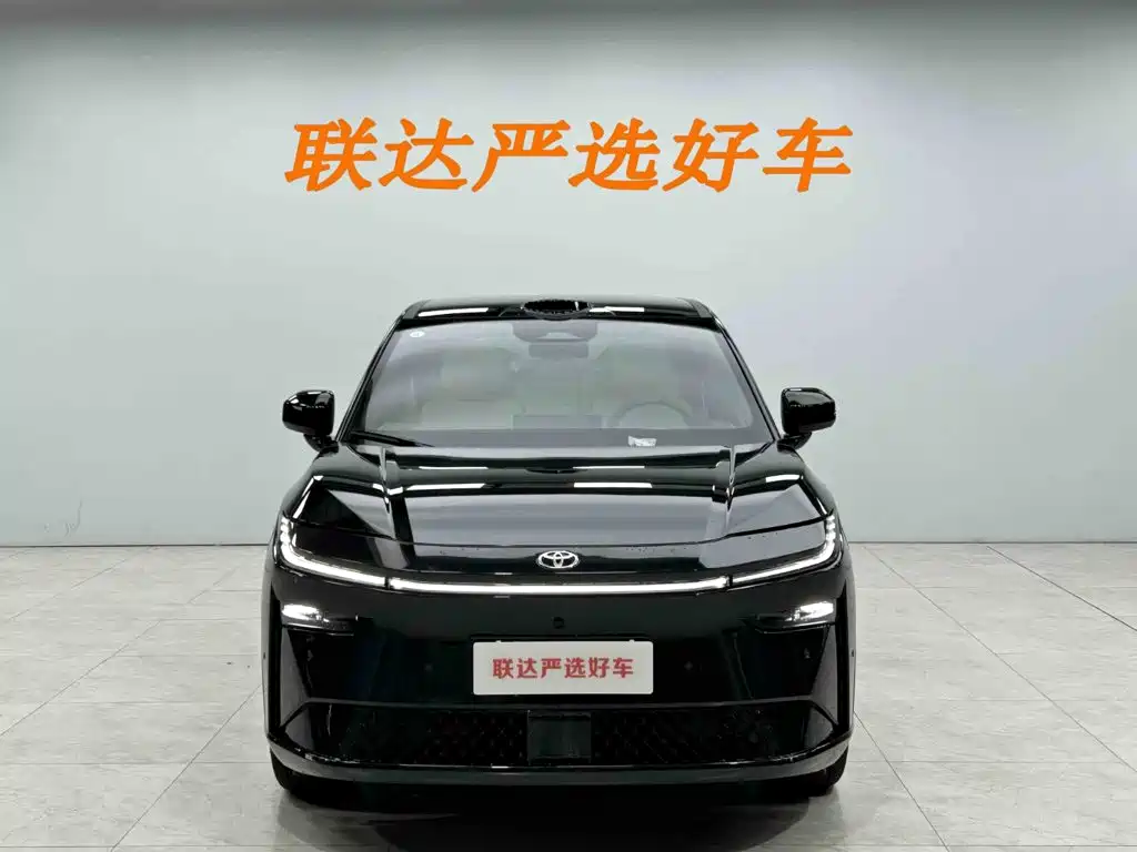 Toyota bZ3X — миниатюра 3