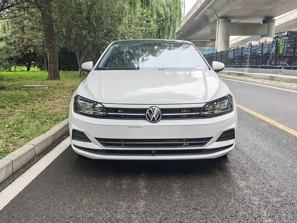 Volkswagen Polo — миниатюра 2