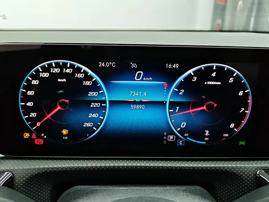 Mercedes-Benz A-Class — миниатюра 14